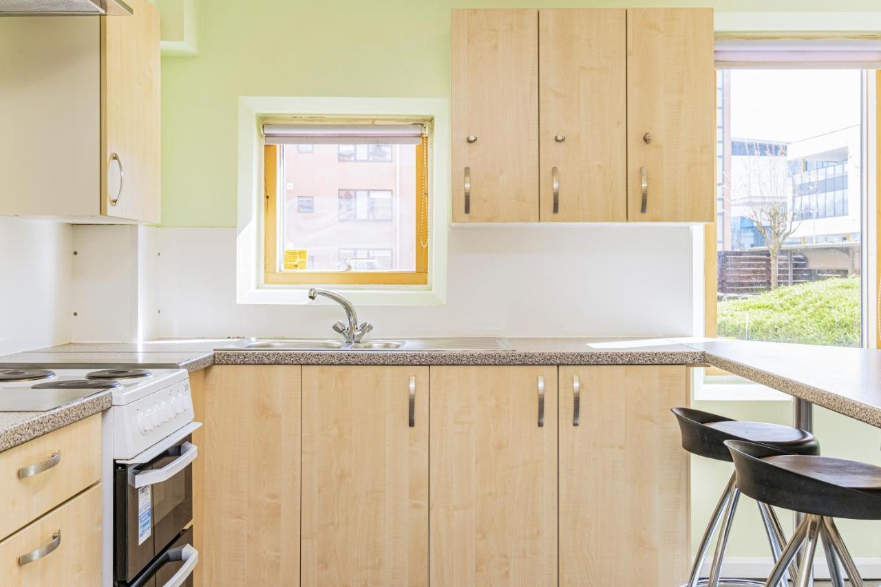 Vibrant Ensuite Rooms, Hatfield - Sk Eksteriør billede