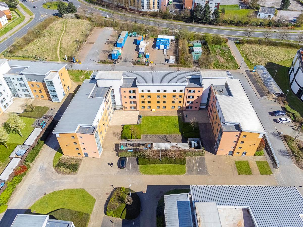 Vibrant Ensuite Rooms, Hatfield - Sk Eksteriør billede